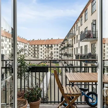 Frederiksberg Nest * كوبنهاجن